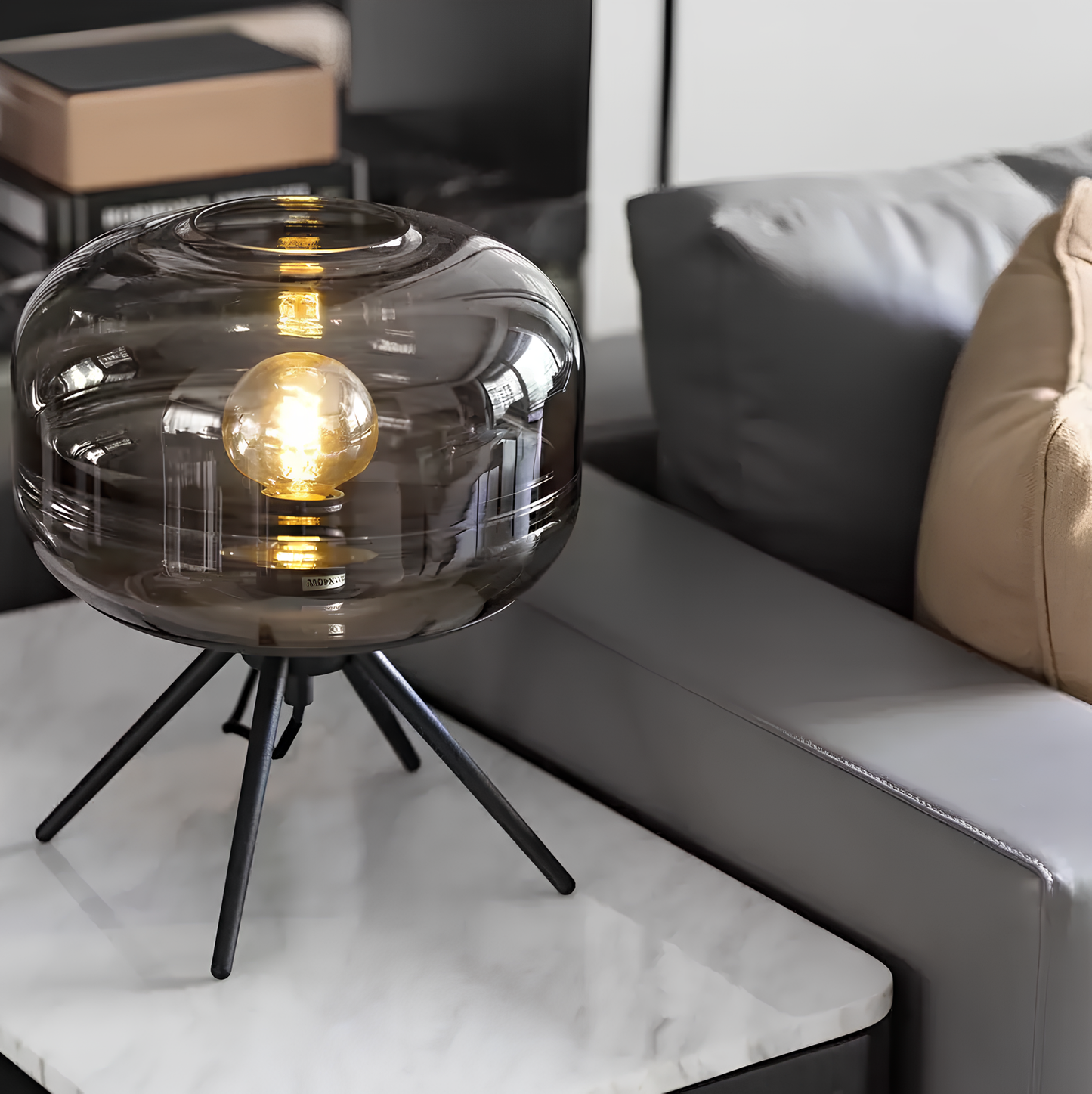 Lampe de Table en Verre Teinté – Mielune