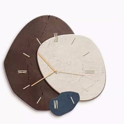 Sculptural Gold Wall Clock – Modern Statement Decor