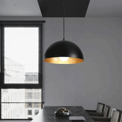 Suspension dôme noire en métal – Sombora