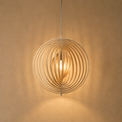 Suspension en bois lamellé ajouré – Orbélia