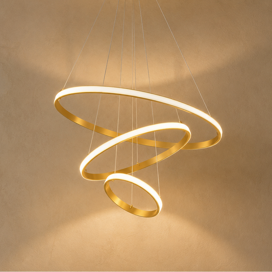 Lustre LED trois anneaux or - Suspension circulaire moderne