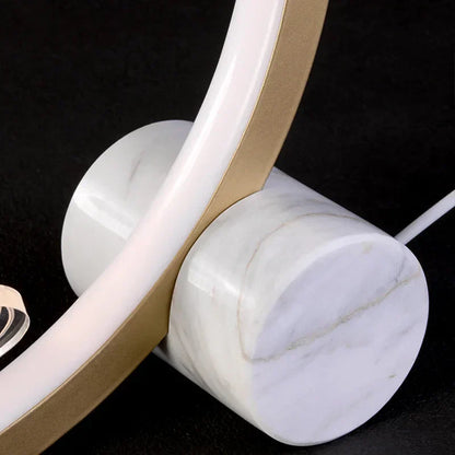 Lampe de chevet design papillion élégante