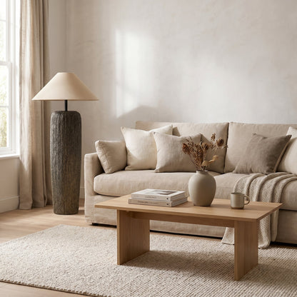 Lampadaire Bois Sculpté – Nature et Élégance