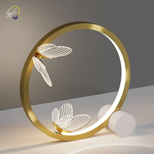 Élégante lampe de chevet papillon design