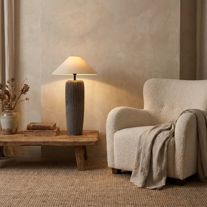 Lampadaire Bois Sculpté – Nature et Élégance