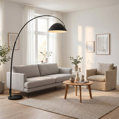 Lampadaire arc en métal noir avec abat-jour conique – Courviro
