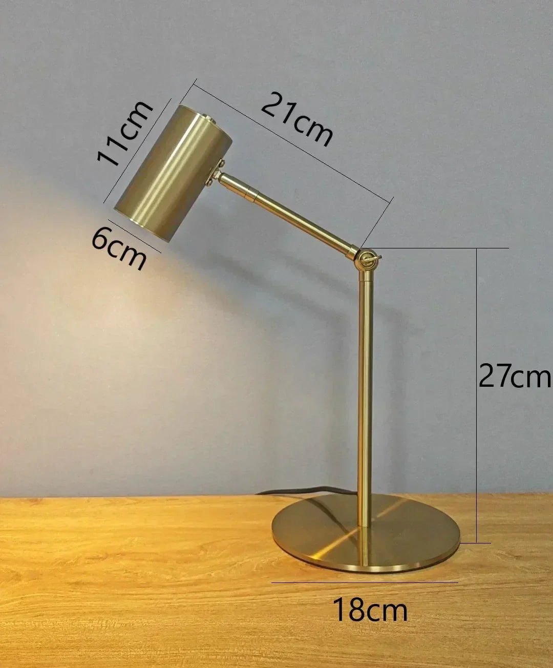 Lampe de chevet design moderne Lava Corki
