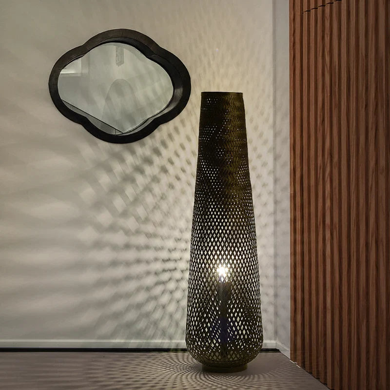 Lampadaire Tressé en Rotin – Doriro