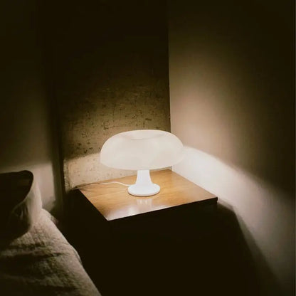 Lampe de chevet design italienne