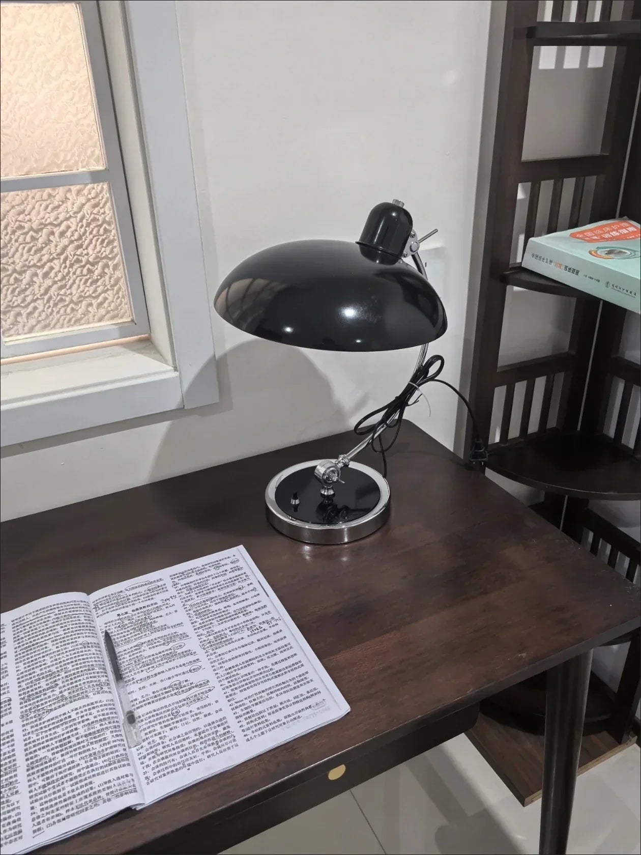 Nordic Bauhaus Adjustable Table Lamp Bedroom Study Lamps Light Luxury Desktop Eye Protection Learning Light Simple Bedside Lamp