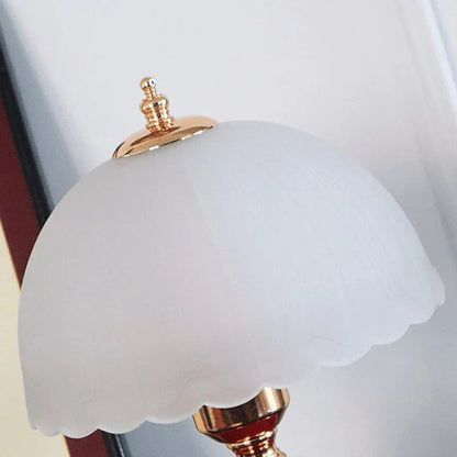 Lampe de Chevet Moderne – Tissu & Fer Forgé, Style Élégant