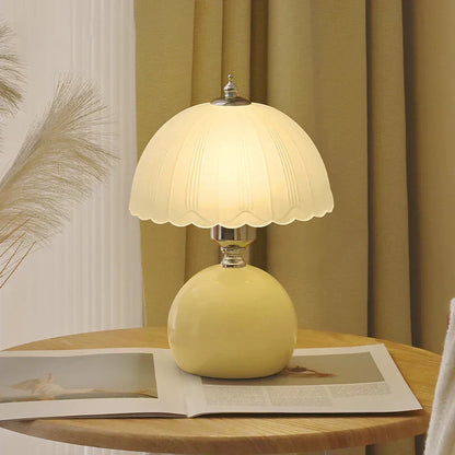 Lampe de Chevet Moderne – Tissu & Fer Forgé, Style Élégant