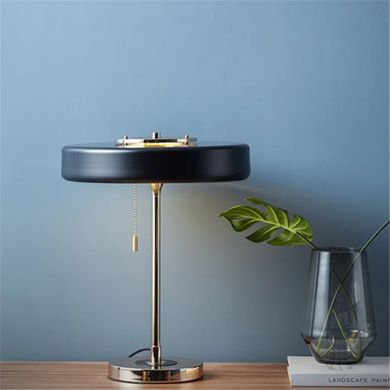 Lampe de chevet design Rotative en métal simple