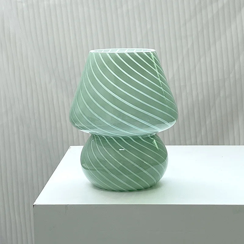 Lampe de chevet design en verre translucide