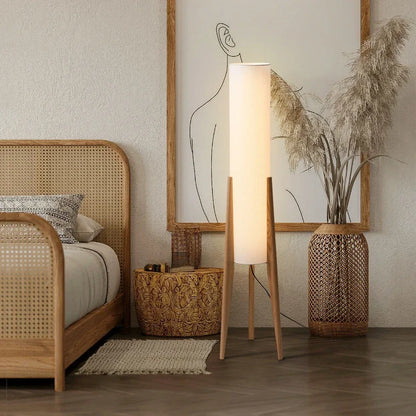 Lampadaire trépied en bois noyer avec abat-jour cylindrique blanc – Nuviro