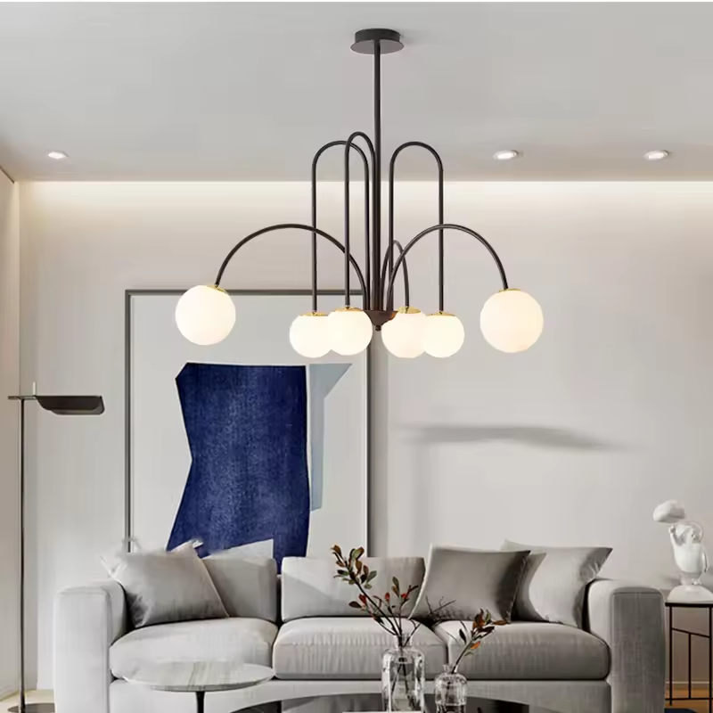 Suspension 6 globes en verre opalin et métal noir – Arclora