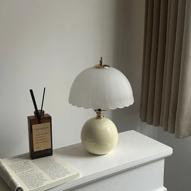 Lampe de Chevet Moderne – Tissu & Fer Forgé, Style Élégant