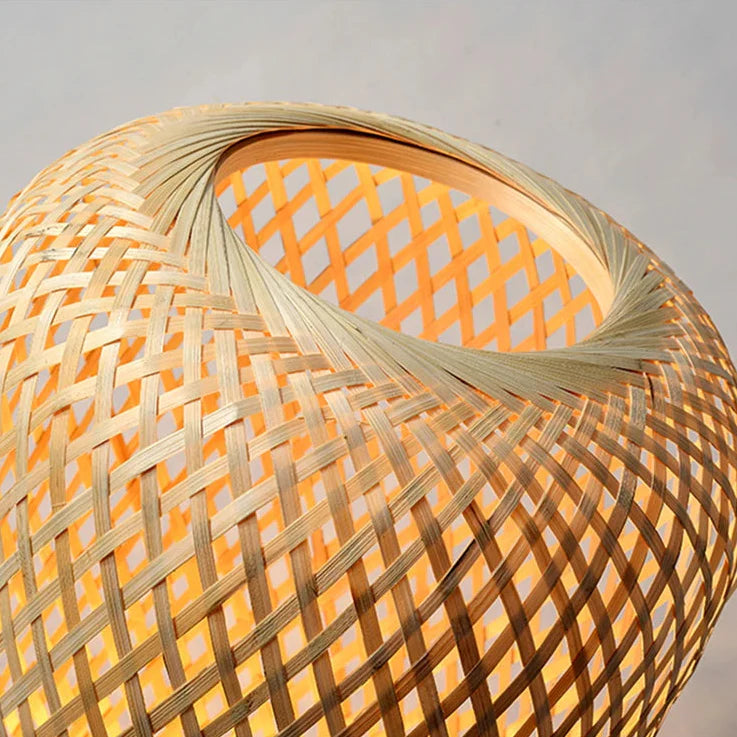 Lampadaire Tressé en Rotin – Doriro