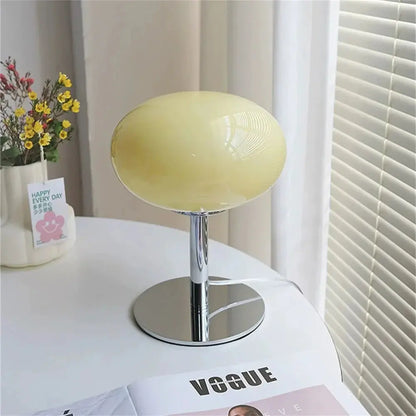 Lampe de chevet design en verre