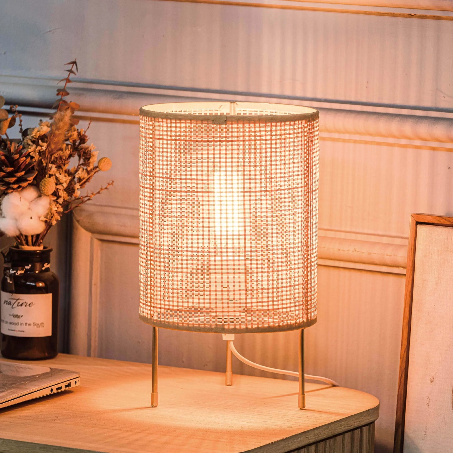 lampe de chevet  design rotin bambou tressé