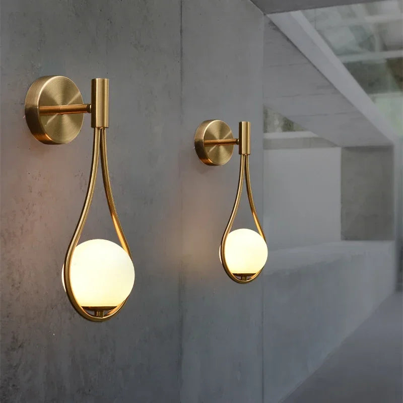 Lampe de chevet Murale Boule Métal Doré