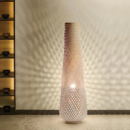 Lampadaire Tressé en Rotin – Doriro