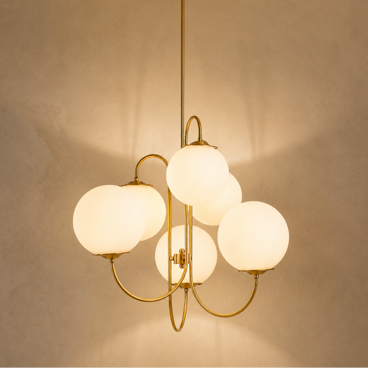 Suspension 6 Globes en Verre Opalin et Métal Doré – Auréora