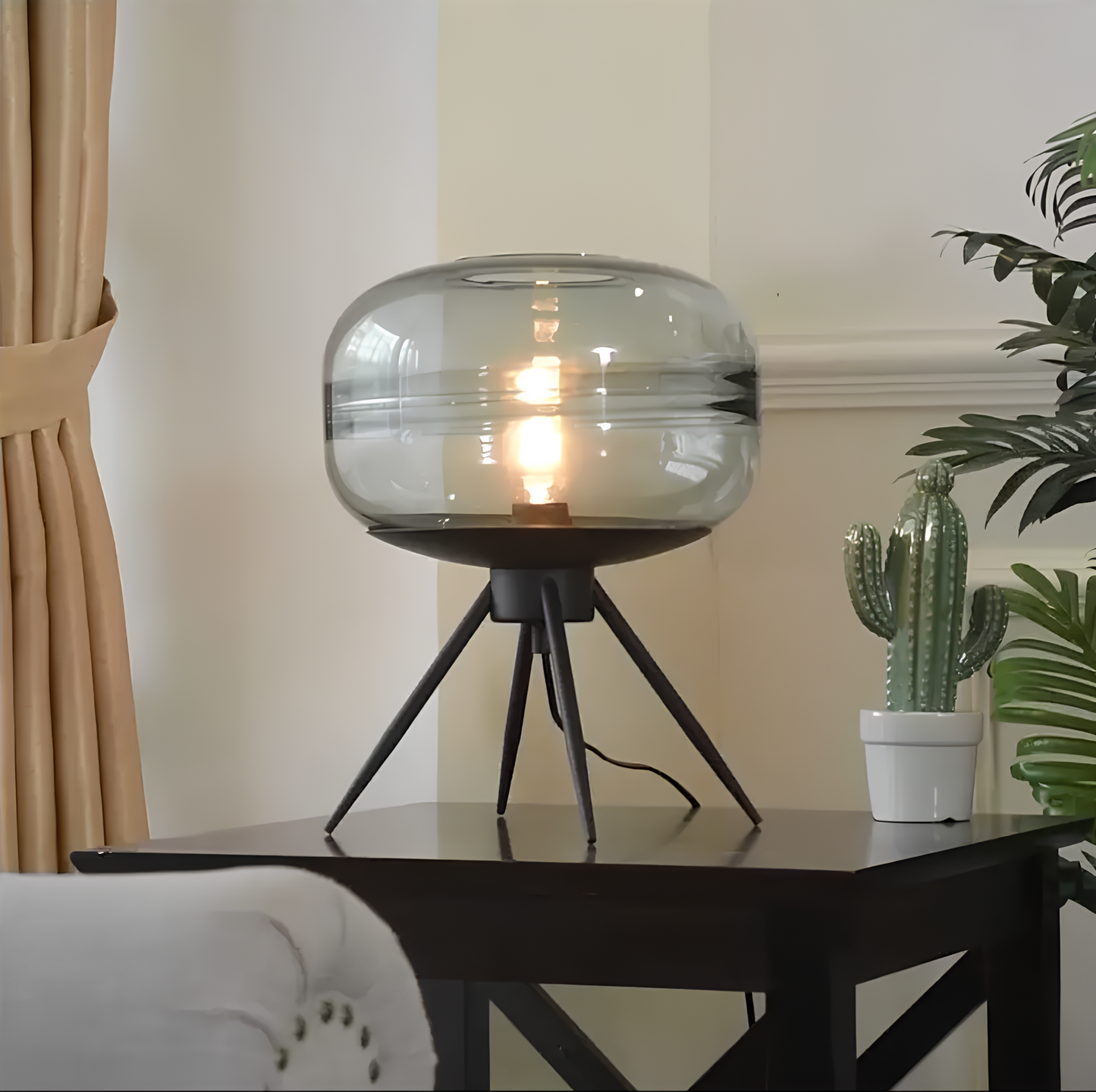 Lampe de Table en Verre Teinté – Mielune