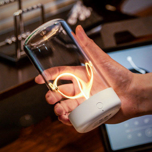 lampe de chevet LED au design minimaliste