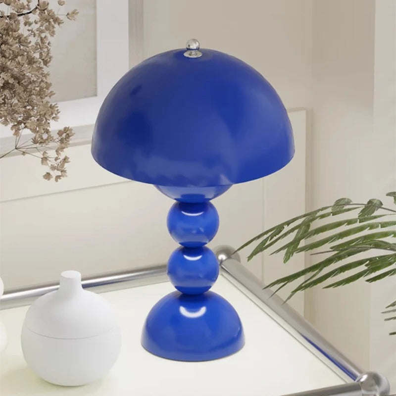 Lampe de chevet design nordique colorée