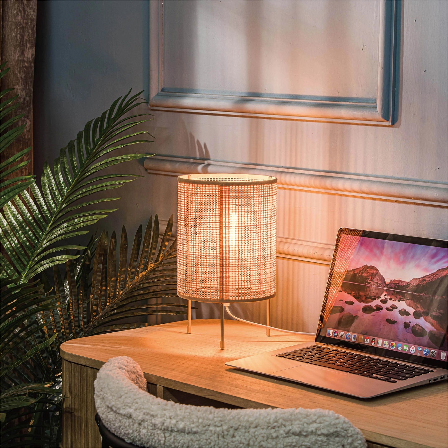 lampe de chevet  design rotin bambou tressé