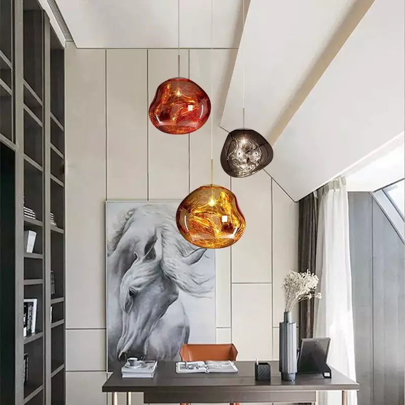 Suspension en Verre Effet Fusion Ambré et Métal Chromé – Mélora