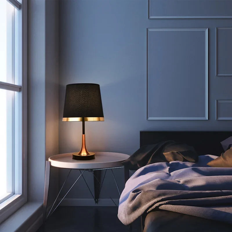 Lampe de chevet Fer